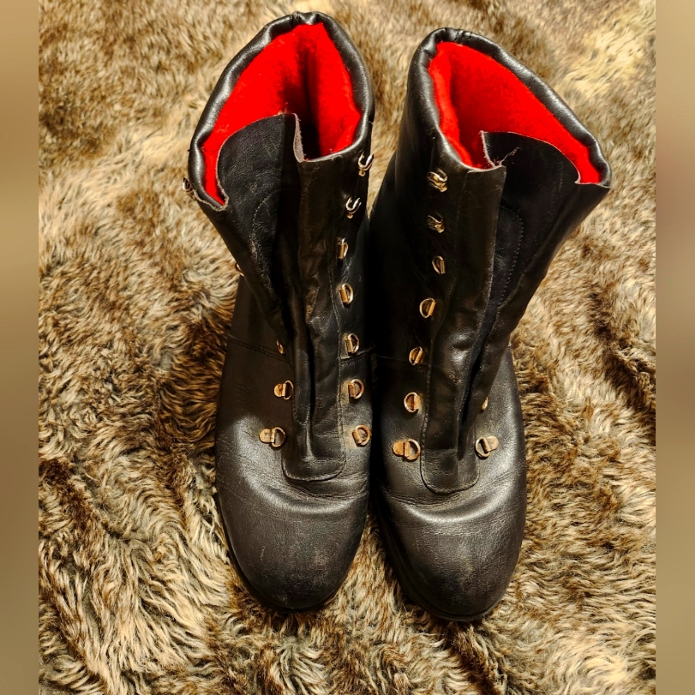 1970's Inouk Snow Boots | 10 Size mens | Vintage Leather Warm Insulated Black